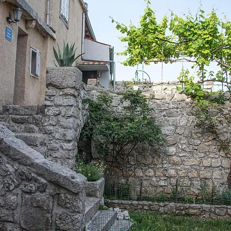 Appartement Nives Lubenice